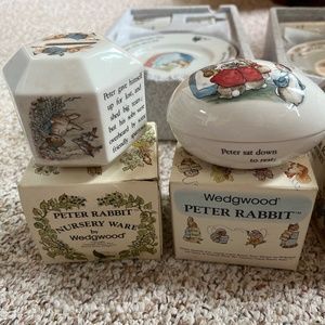 Wedge wood Peter Rabbit nursery ware set.